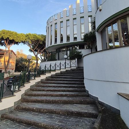 Guru Mostacciano Apartment ローマ エクステリア 写真